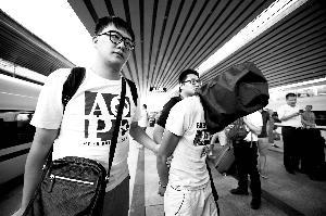 �ѳ�����ƭǧ�࿼�� ����������ʡץ��8���ӷ�