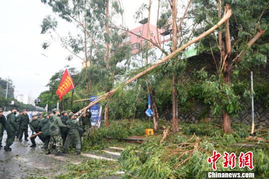 9��16�գ��侯�����ܶ�1800�����ٱ������ż��ᣬ�ֱ𱼸��ദ���ֵص�չ����ͨ��·������������ ��