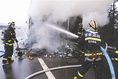 �Ĵ�һ��ݳ��ڸ���·��� һ����ݱ��չ�